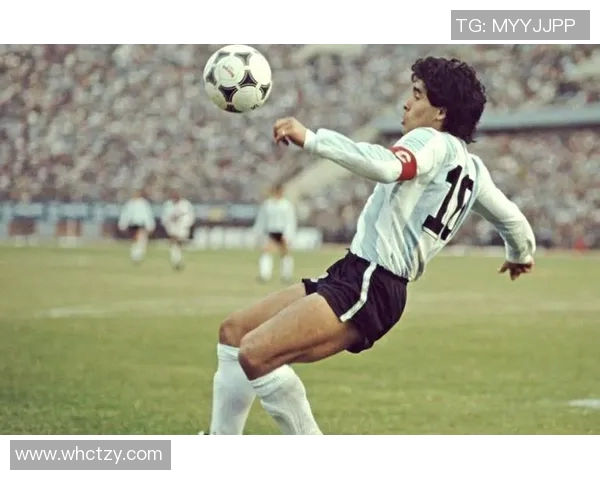 1982年世界杯足球赛上的传奇明星们与他们的辉煌瞬间回顾 1982年世界杯足球赛上的传奇明星们与他们的辉煌瞬间回顾