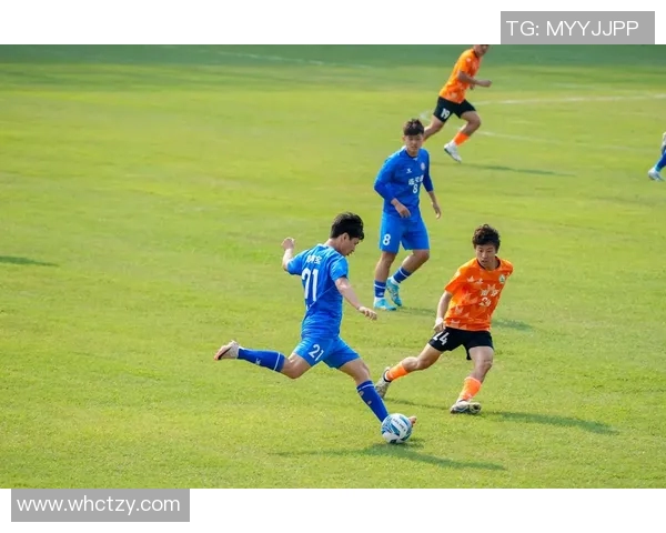 足球明星悠闲时光嗑瓜子趣味瞬间精彩图片分享 足球明星悠闲时光嗑瓜子趣味瞬间精彩图片分享